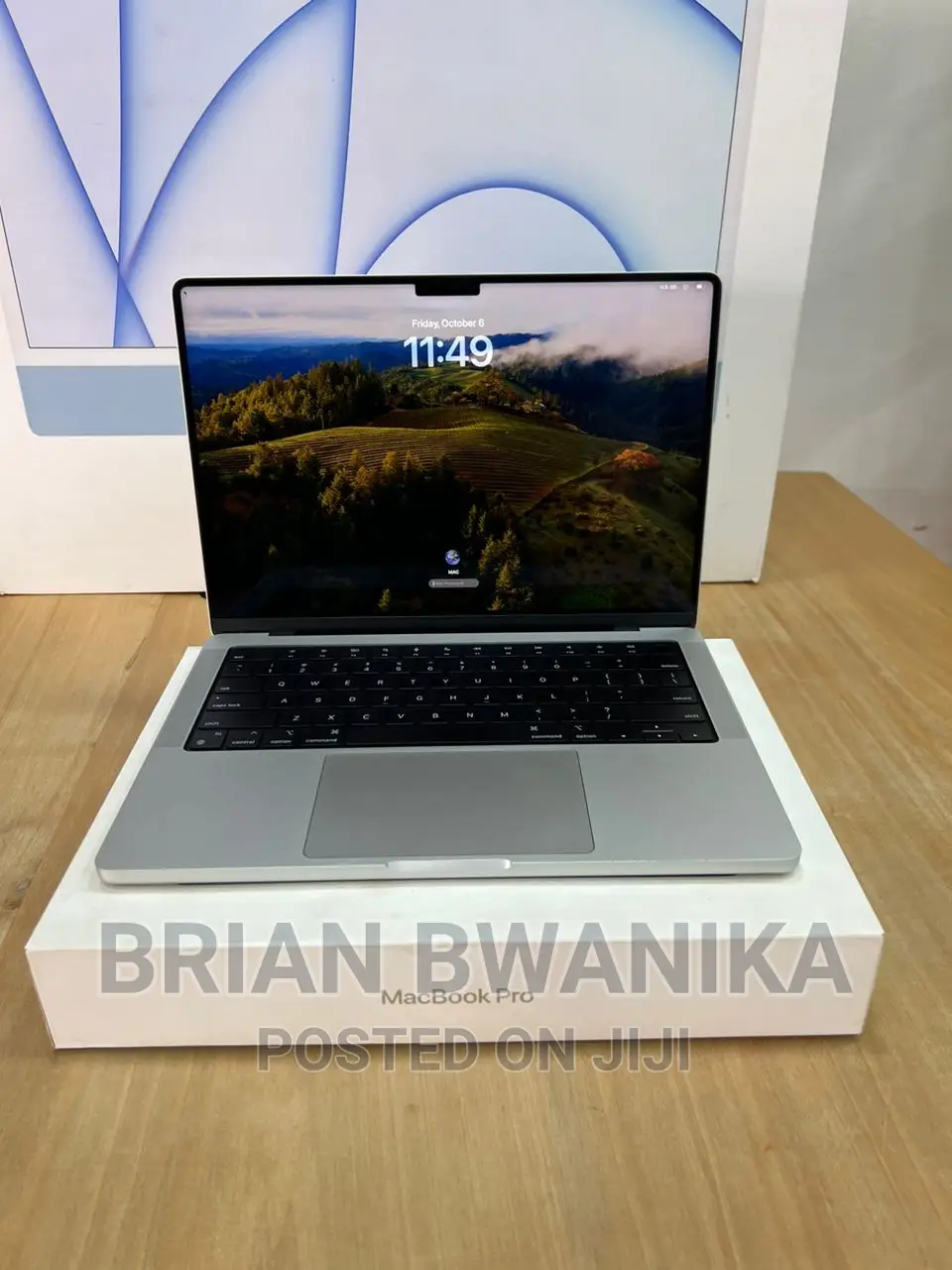 New Laptop Apple MacBook Pro 2021 M1 16GB Apple M1 SSHD (Hybrid) 512GB
