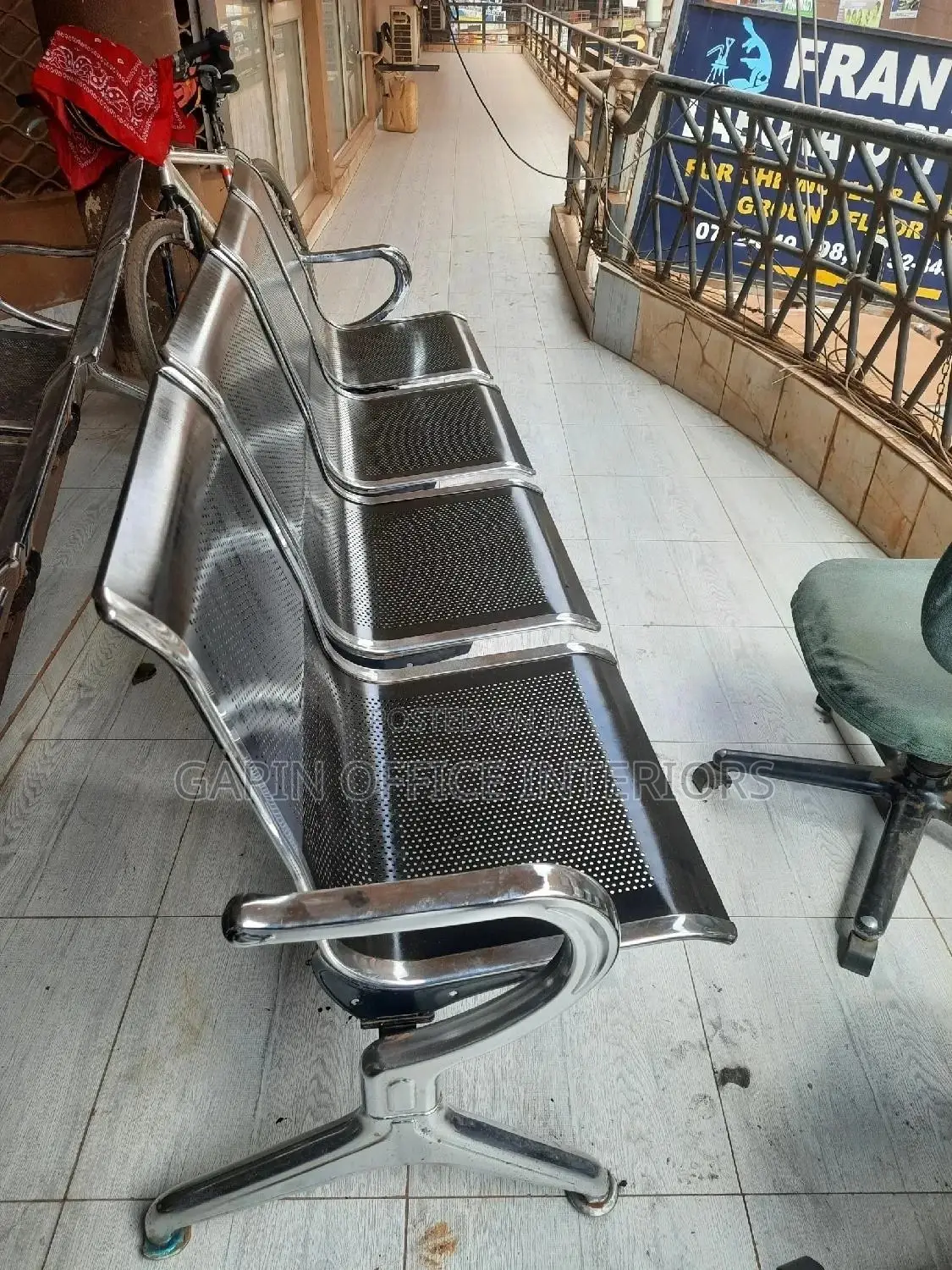 Waiting 4 Seater Chair , Used