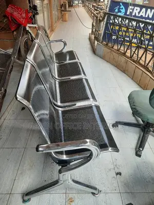 Waiting 4 Seater Chair , Used