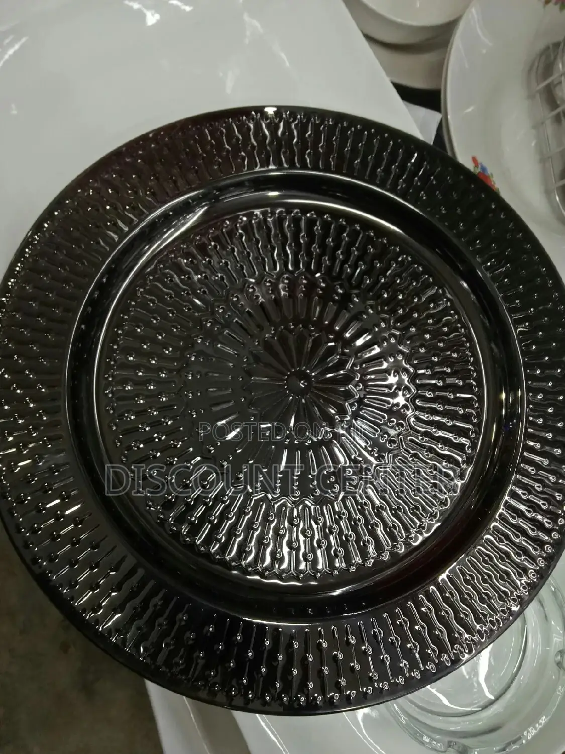 Charger Plates for Cakes and Decorations