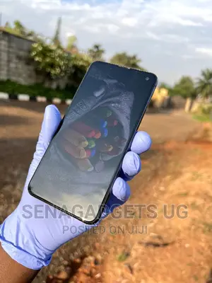 Samsung Galaxy S10e 128 GB Black