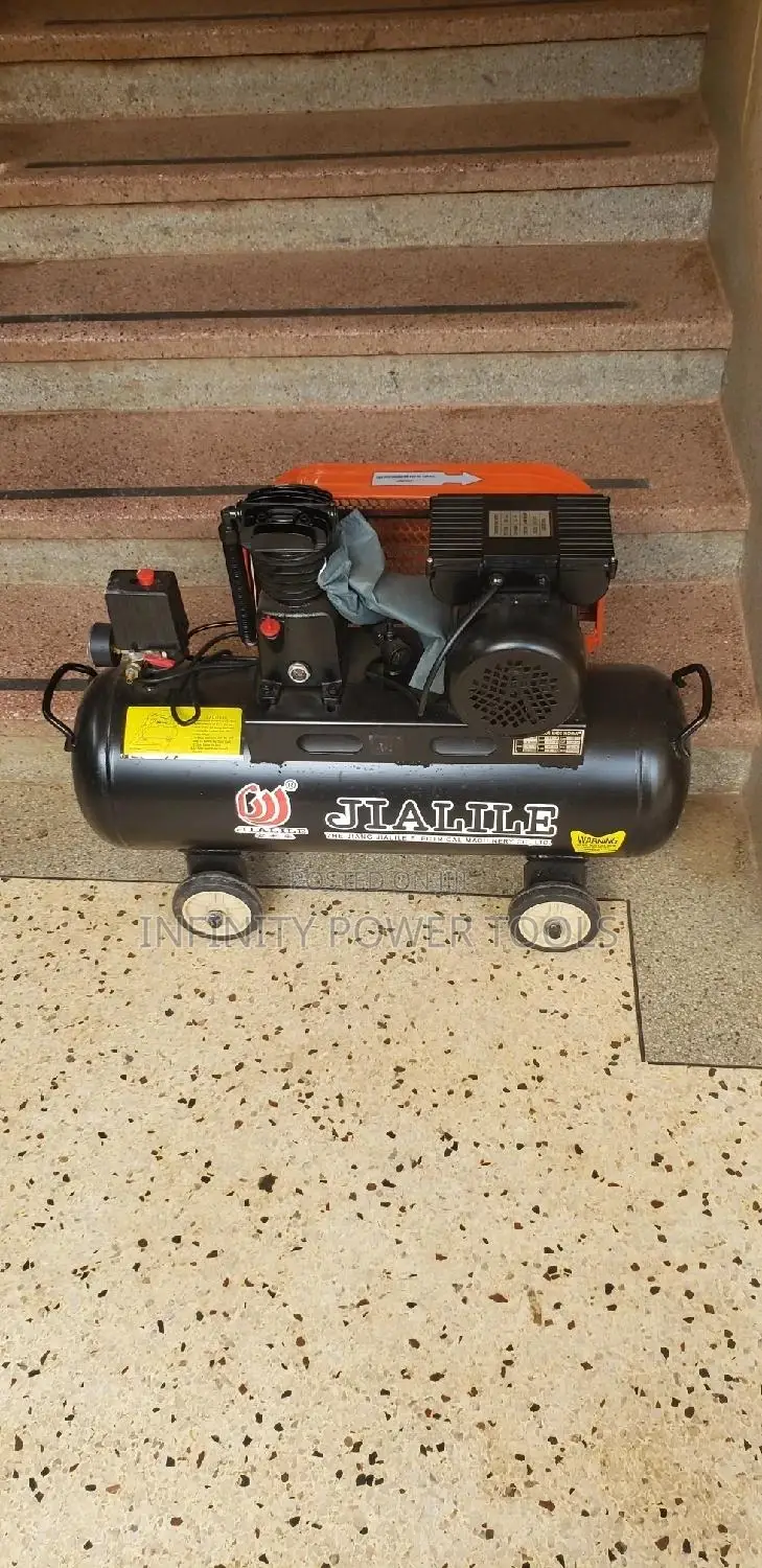 Single Piston Compressor