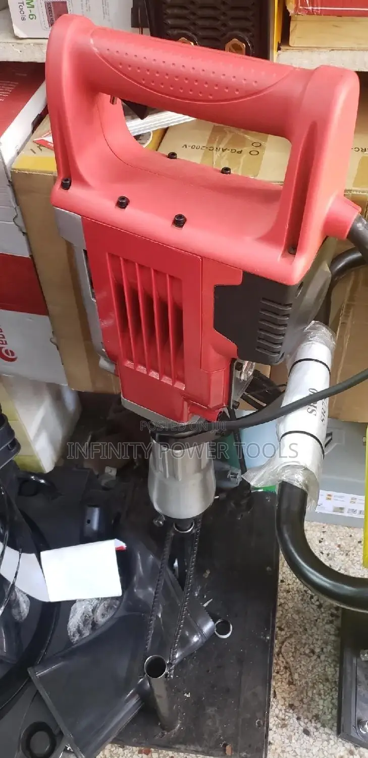 Demolition Hammer 110