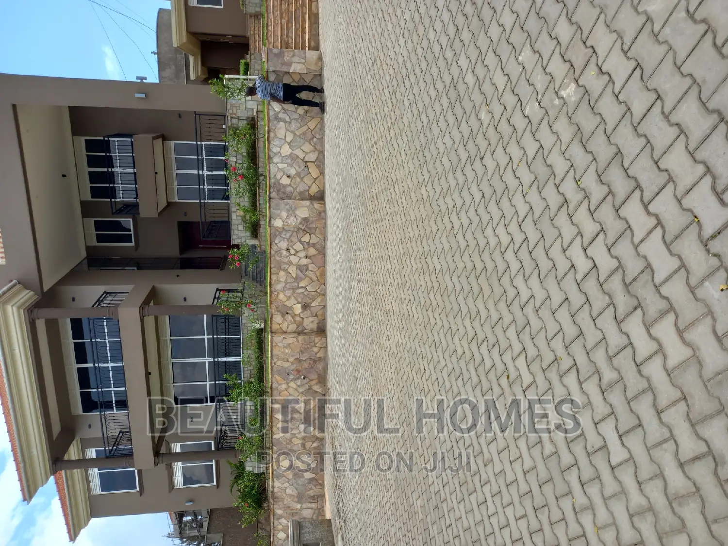 Furnished 6bdrm House in Munyonyo, Makindye for sale