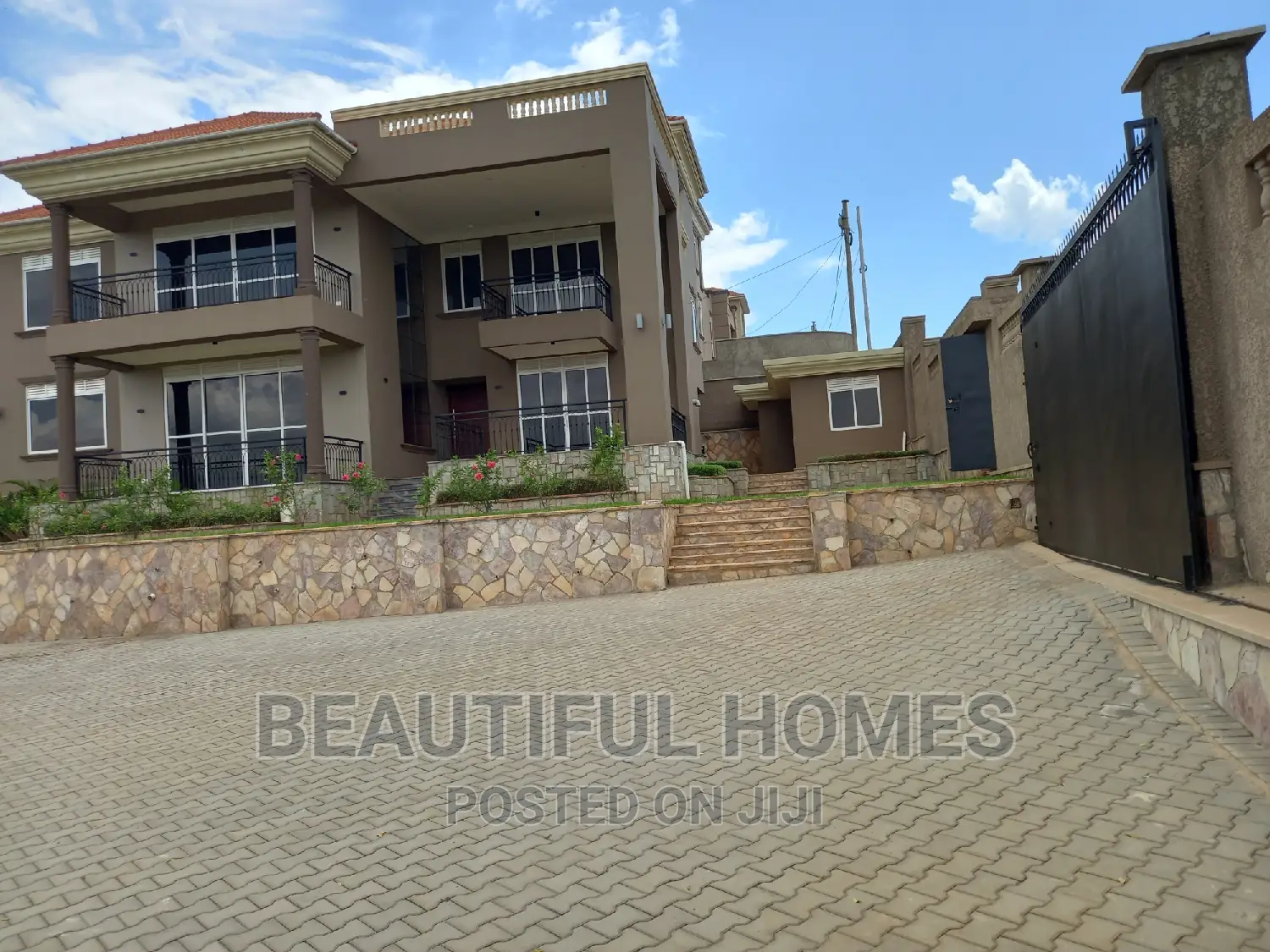 Furnished 6bdrm Mansion in Munyonyo Luxury, Makindye for sale