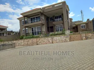 Furnished 6bdrm Mansion in Munyonyo Luxury, Makindye for sale
