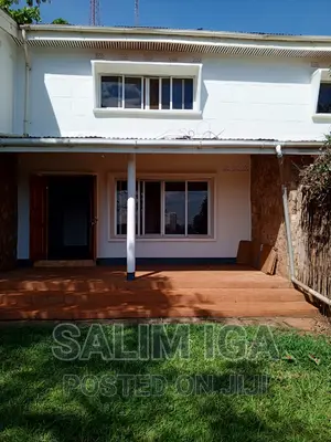 3bdrm Townhouse / Terrace in Kololo Property, Central Division