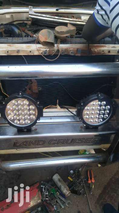 LED Off Road Loghts Fitted on Landcruiser