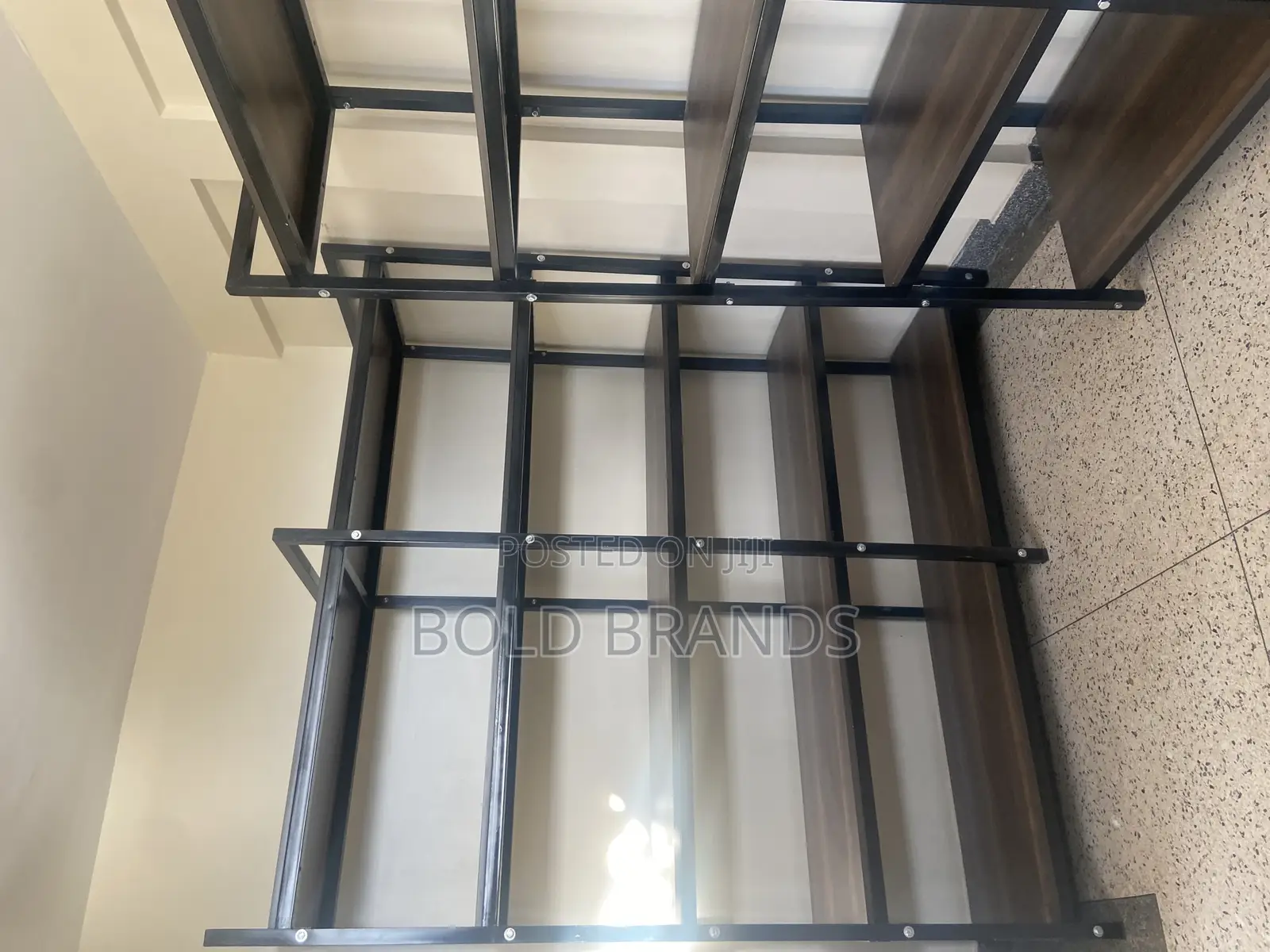 Shelves / Shelving Unit