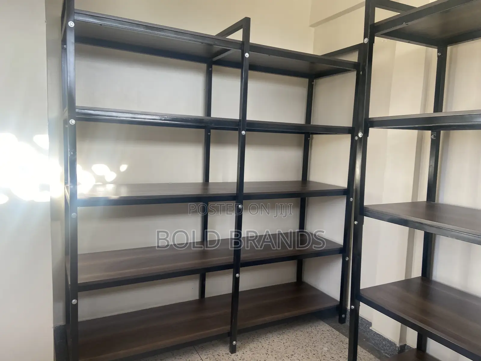 Shelves / Shelving Unit