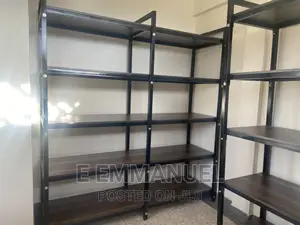 Shelves / Shelving Unit