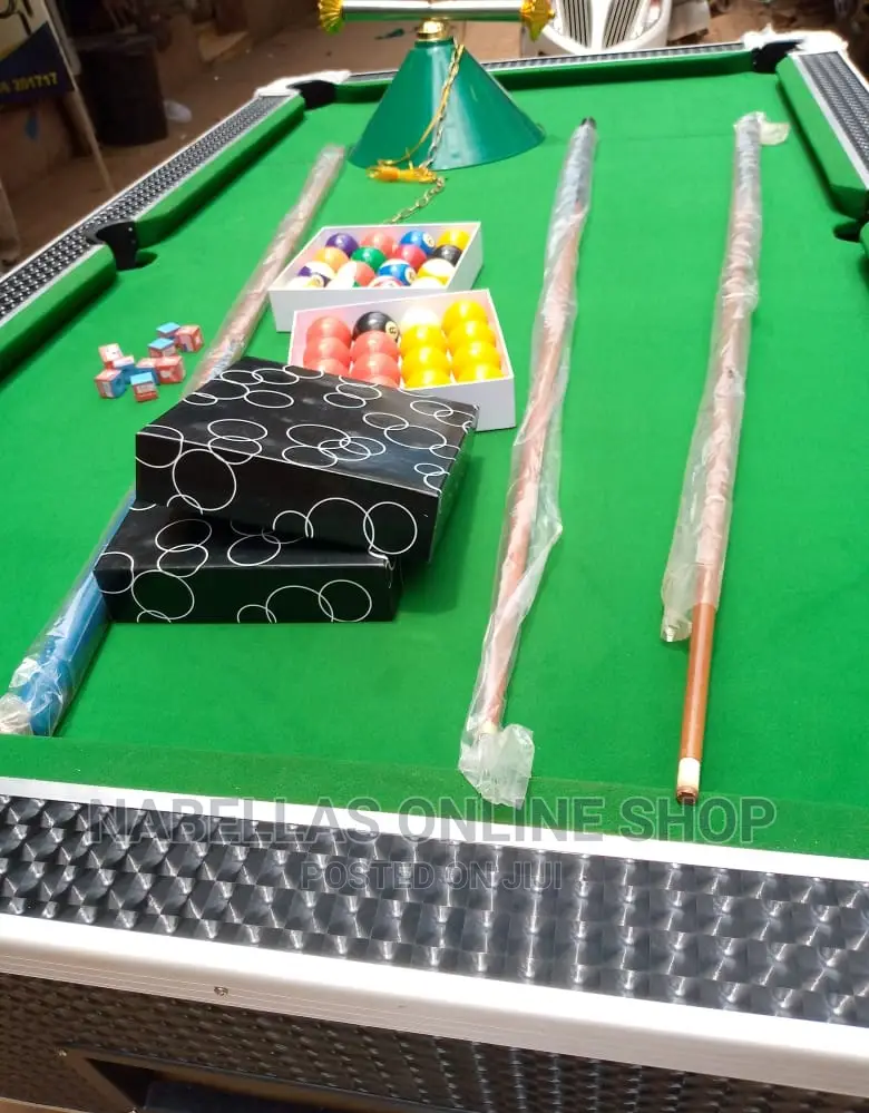 Slate Pool Table Black With All Accessories and Great Finish