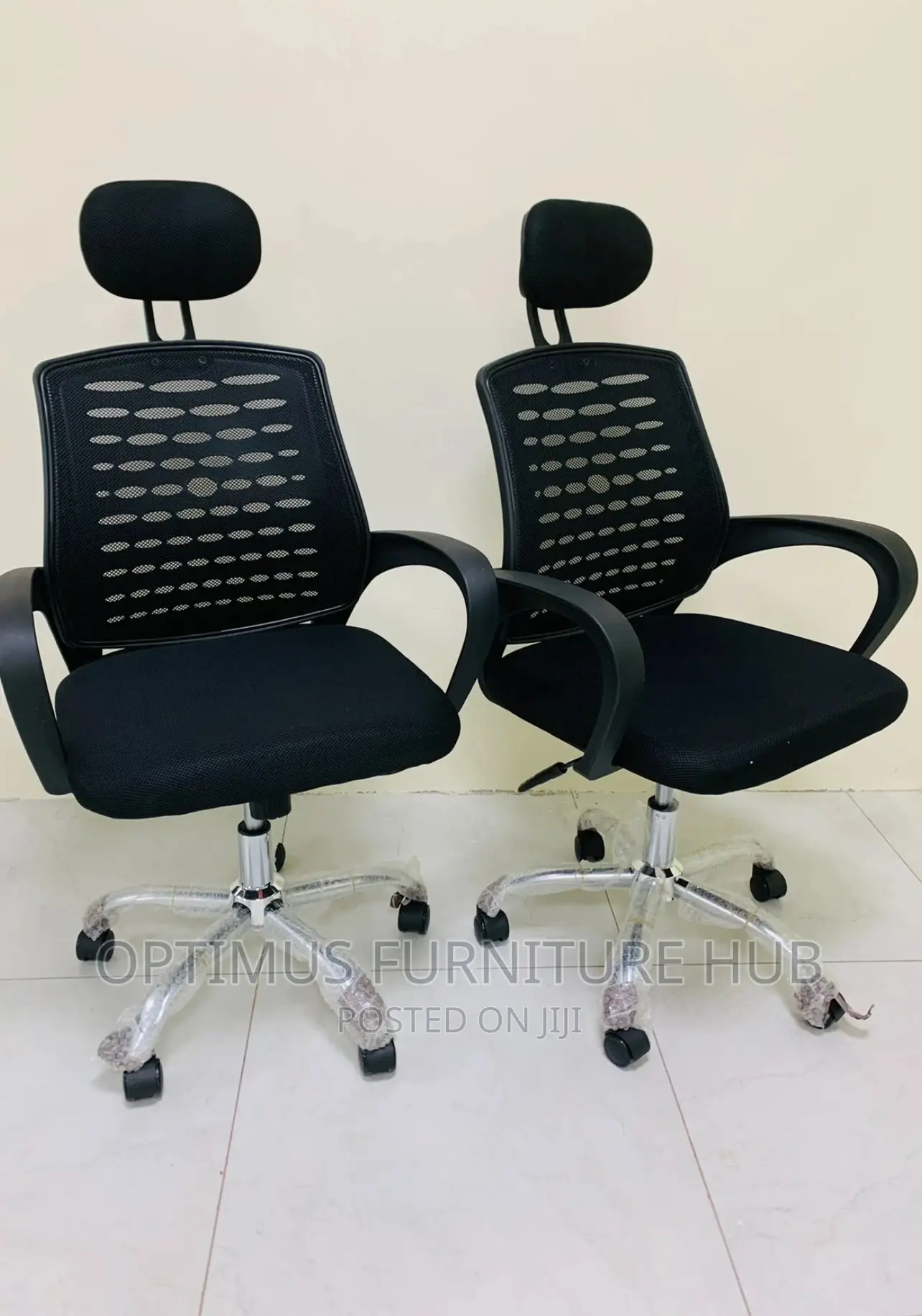 Office Chair (Headrest)