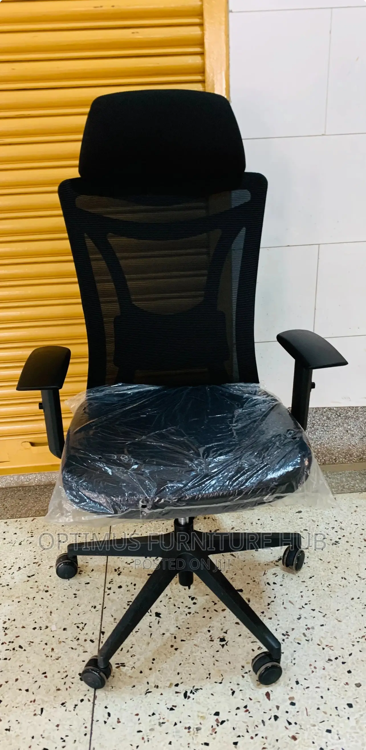 Office Chair (Black)