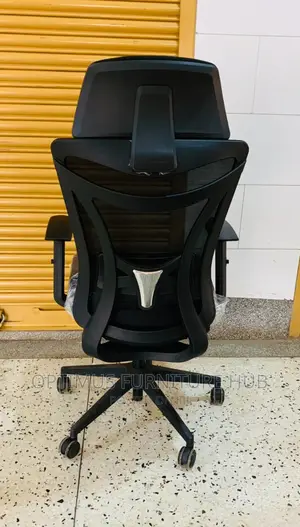 Office Chair (Black)