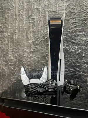Uk Used Ps5 Standard Disc Version FXT