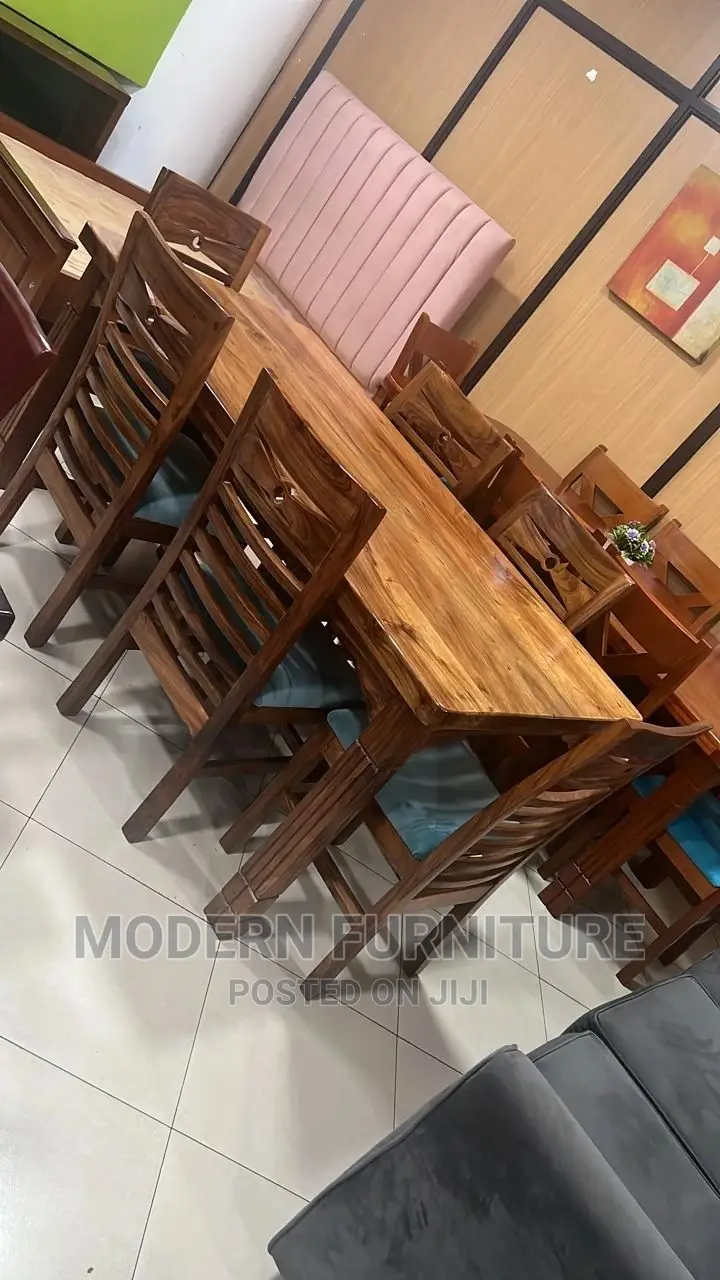 Dinning Table of 6 Seaters Call Us On