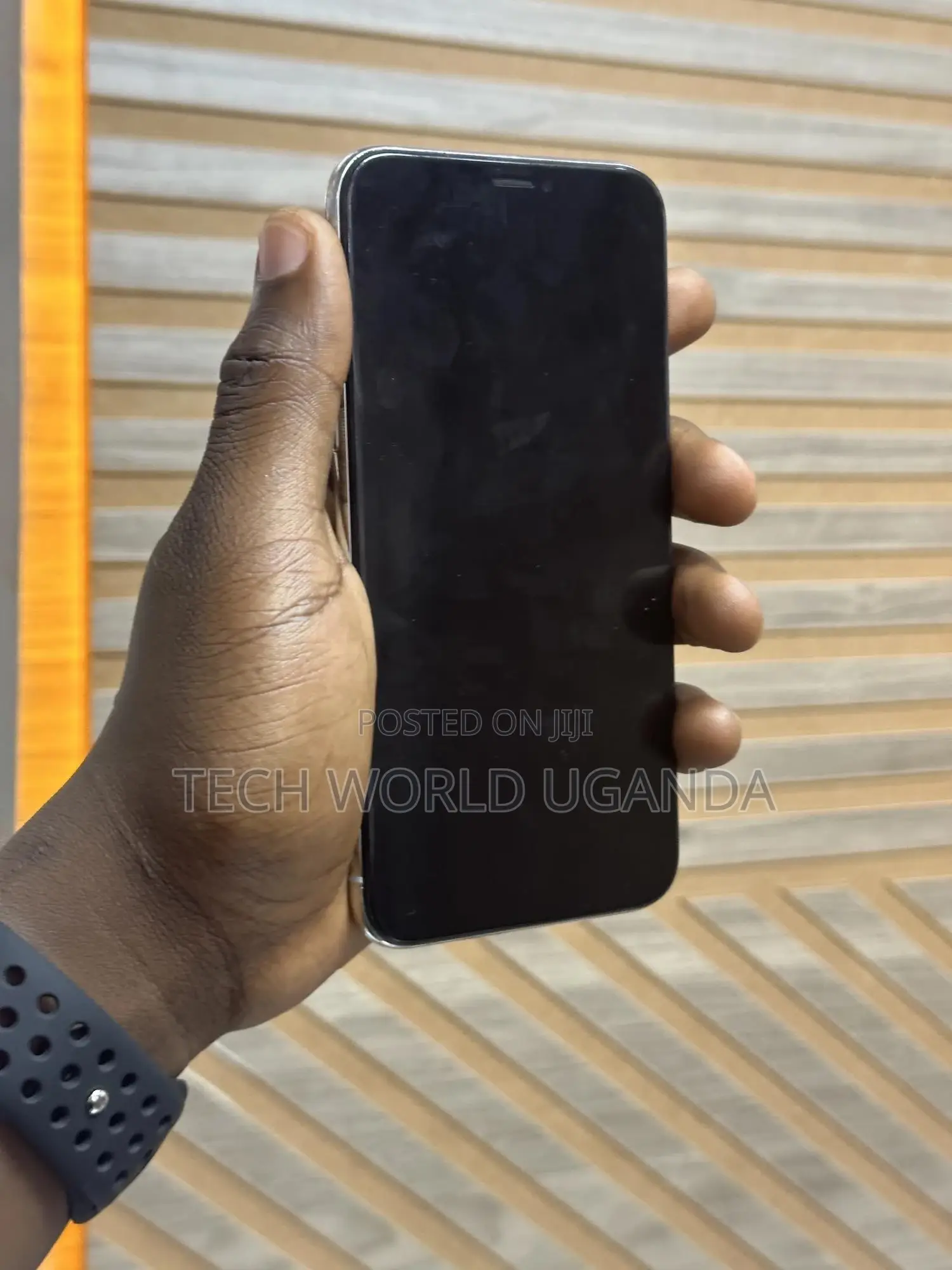 Apple iPhone X 64 GB White