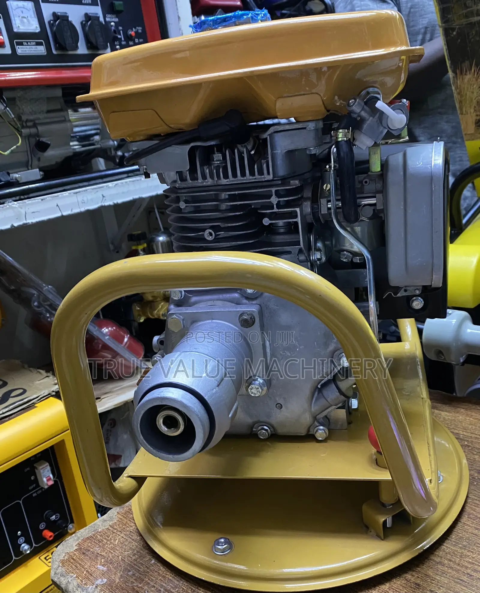 Vibrator Engine Robin Type