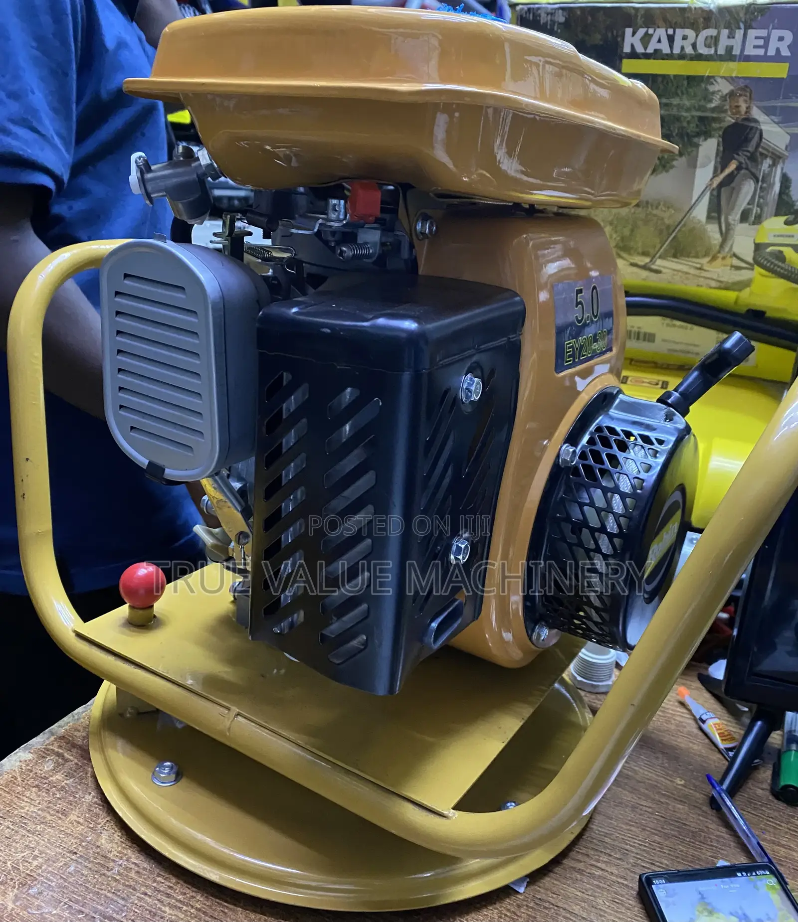 Vibrator Engine Robin Type