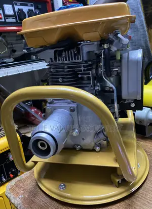 Vibrator Engine Robin Type
