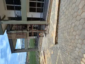 Furnished 6bdrm Mansion in Munyonyo With Lake, Makindye for sale