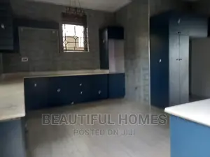 Furnished 6bdrm House in Munyonyo Diplomat, Makindye for sale