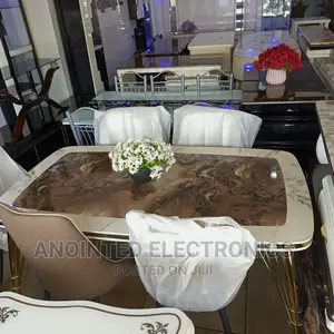 Marble Dining Table 6 Seaters
