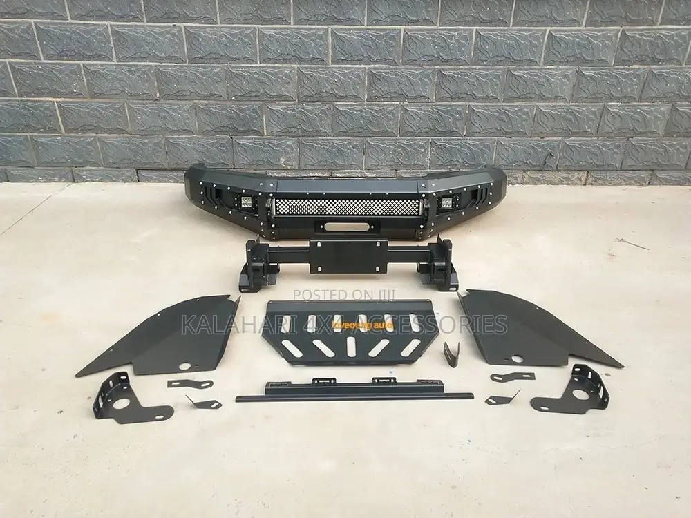 Bull Bar Hilux 2005+