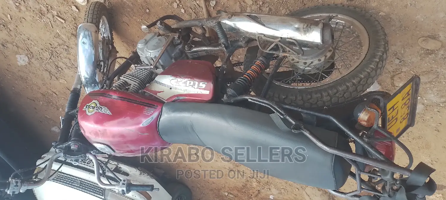 Bajaj Pulsar 150 2019 Red