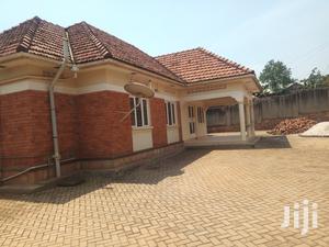 Deal,Kyaliwajara 30 Decimals House on Sell