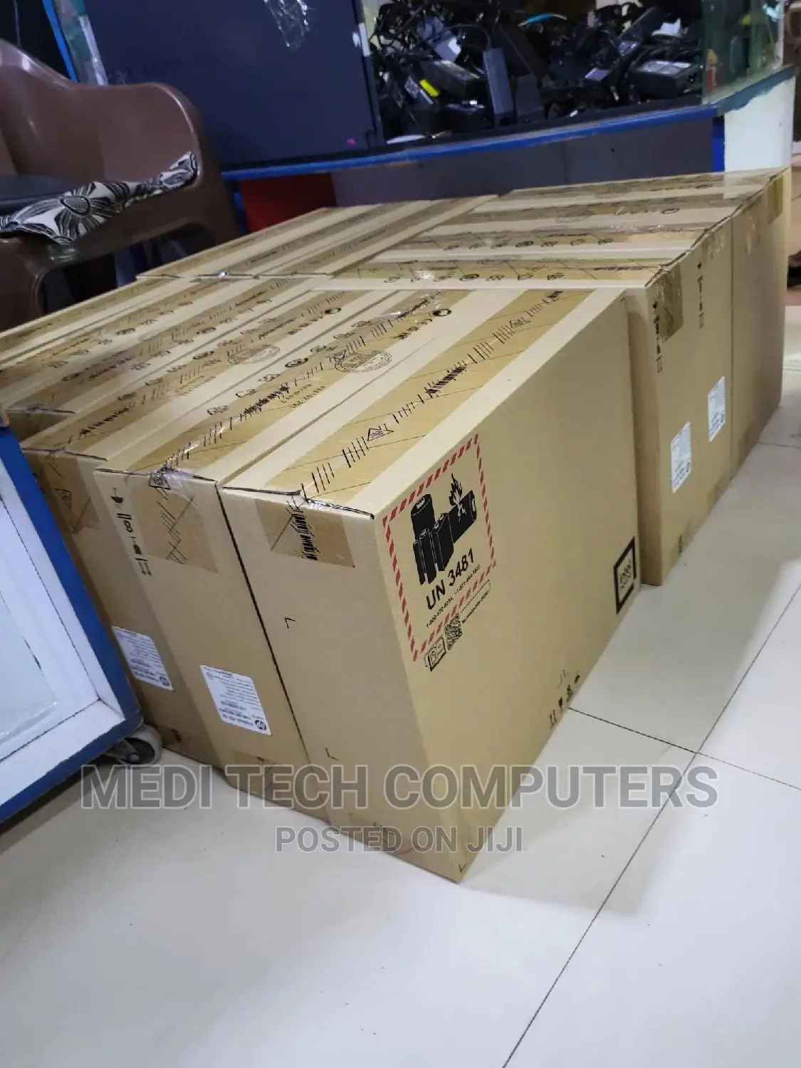 New Laptop HP ProBook 450 G8 8GB Intel Core I5 SSD 256GB