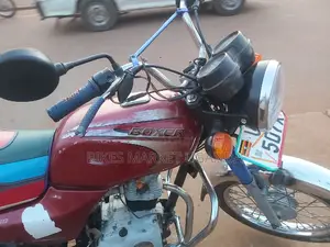 Bajaj Boxer 2020 Red