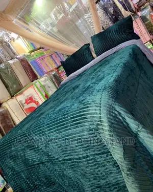 Coral Duvet Green With One Bedsheet and Two Pillowcases