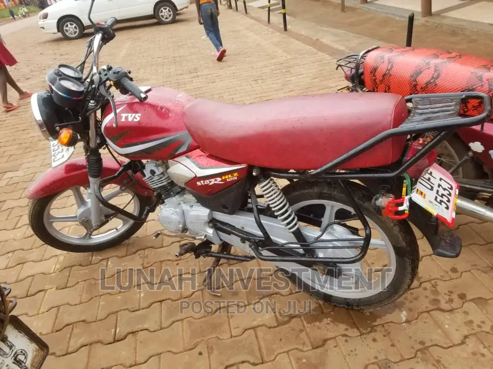 TVS HLX 125 2023 Red