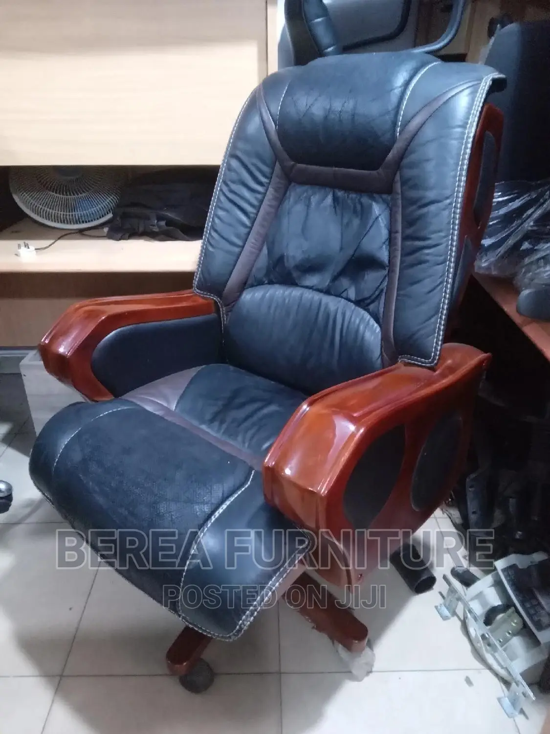 Executive Office Chair