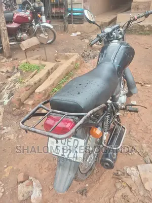 Yamaha Crux 2018 Black