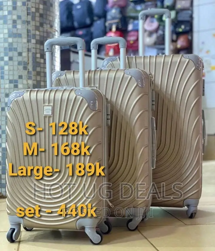 4-Wheeler Spinner Plastic Travel Suitcase Bag - Multicolor