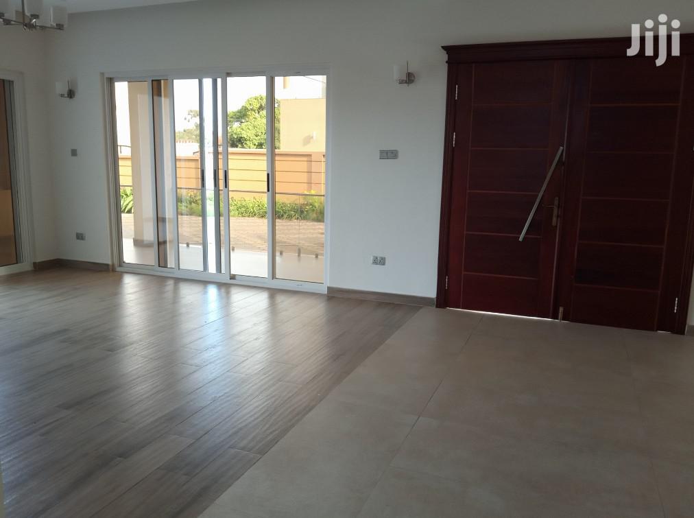 Mansion In Munyonyo On Sale