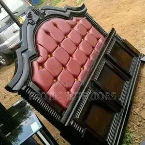 Bed Of6x6 Feet Call