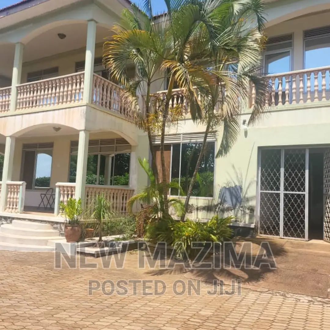 6bdrm Maisonette in Bunga Heights, Central Division for sale