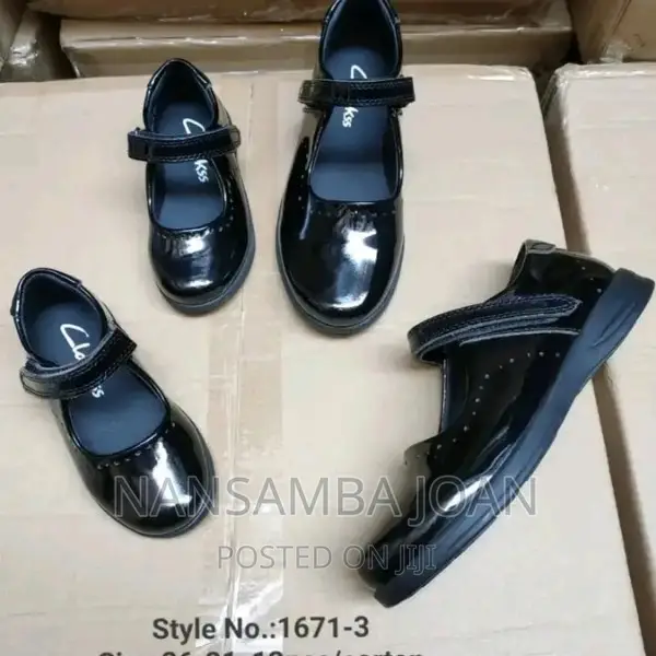 Original Girls Back to School Clarks Shinny Shoes-Black