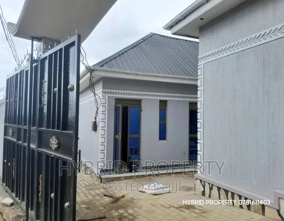 10bdrm Apartment in Kasubi Along, Rubaga for sale