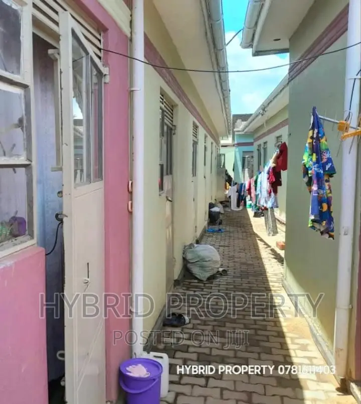 10bdrm Apartment in Kasubi Along, Rubaga for sale