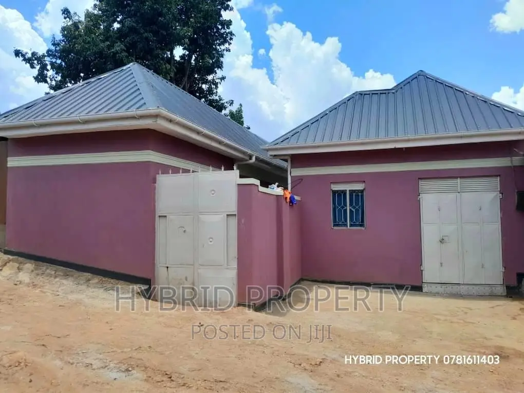 10bdrm Apartment in Kasubi Along, Rubaga for sale