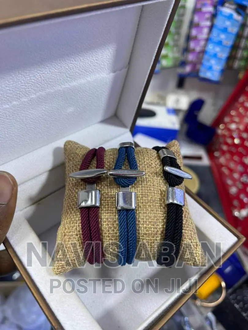 Watch Braceletes