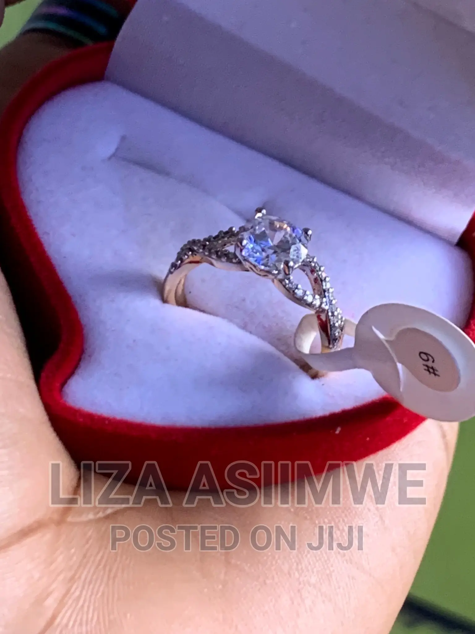 Engagement Ring Available in Size 18 (8)