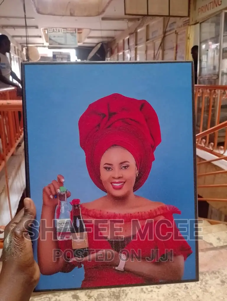 We Put Photos On Boards Frame
