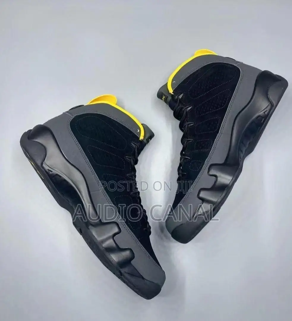 Jordan 13 Wolf Black