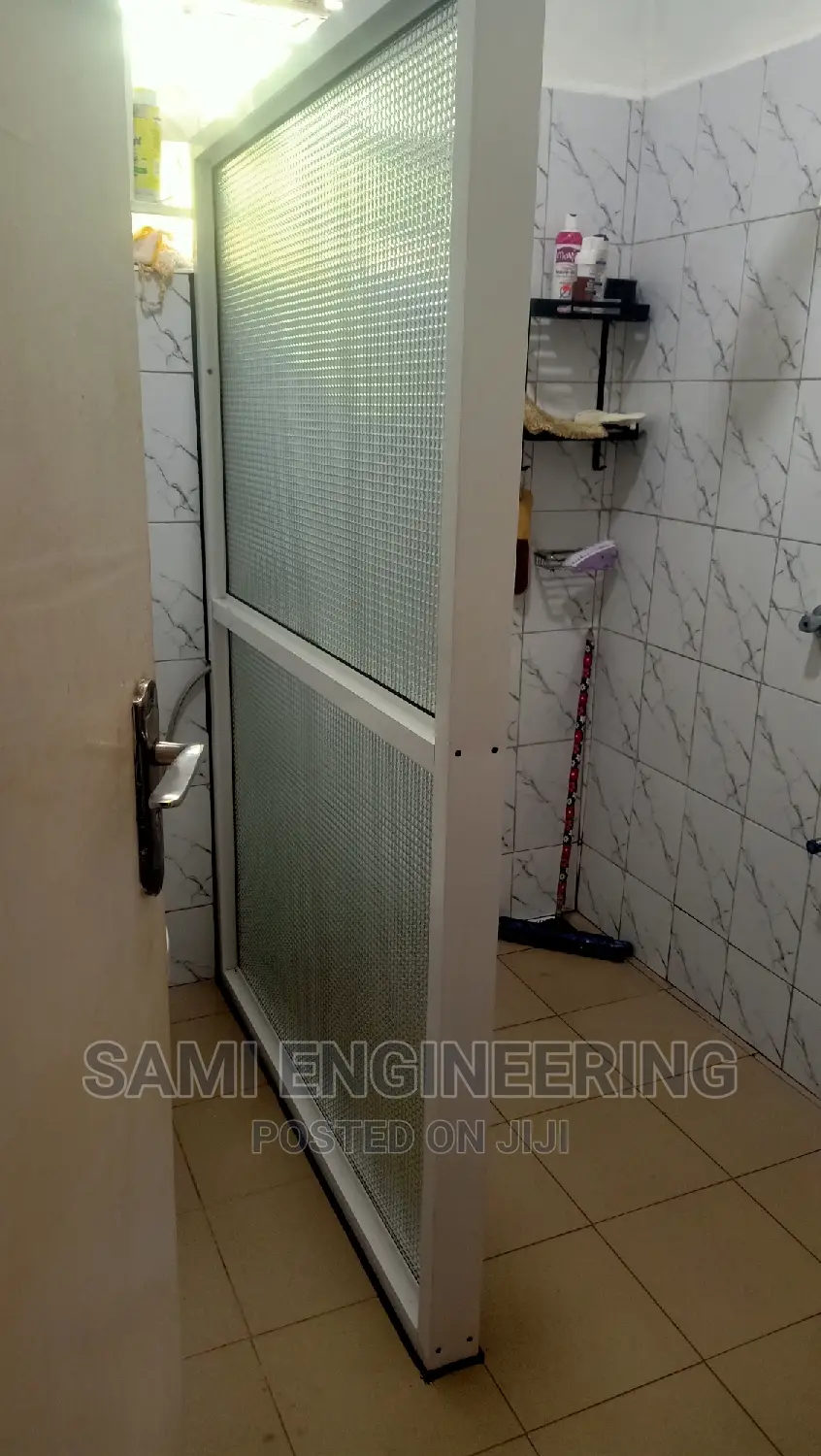 Shower Divider Sseta Mukono